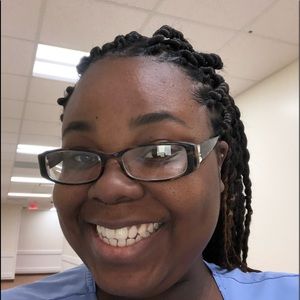 Meet your Posher, Tina